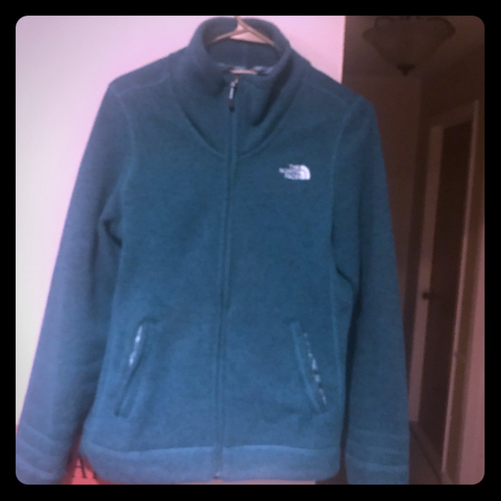 Women’s north face fleece jacket